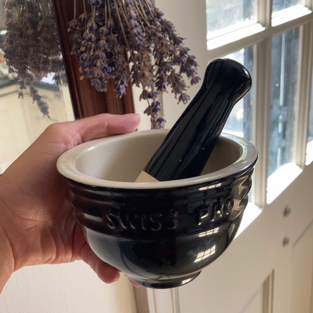 Mortar and pestle